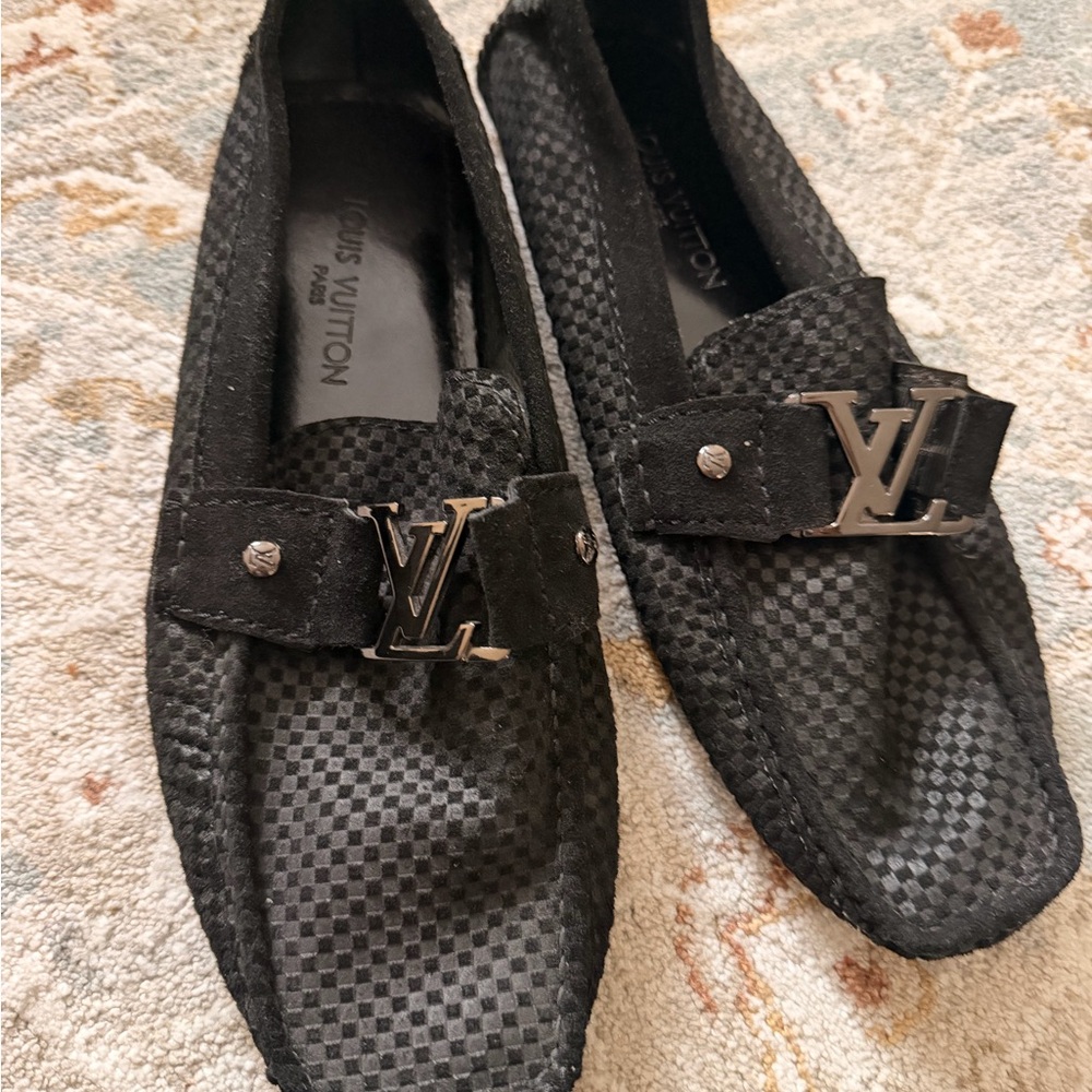 Louis Vuitton Textured Black Men's Slip-Ons size 44 - Picture 3 of 3